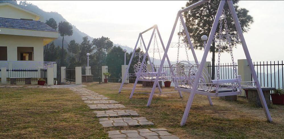V Resorts Mumukshu Pauri Exterior foto